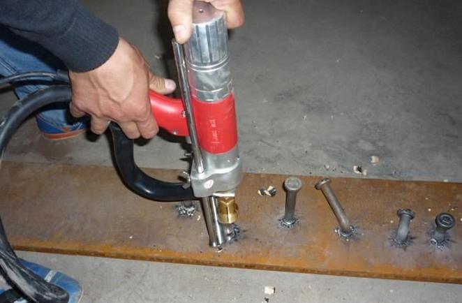 焊钉安装施工注意事项